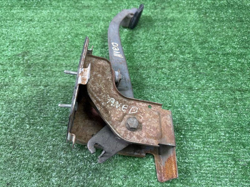 Педаль сцепления Chevrolet Aveo