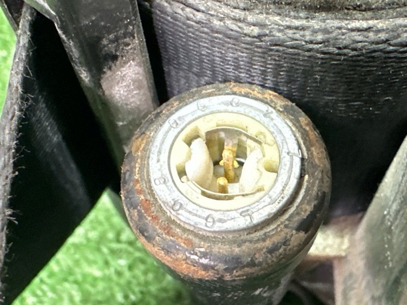 Ремни безопасности Peugeot 206