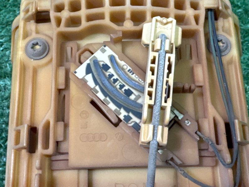 Насос топливный (Бензонасос) Volkswagen Polo