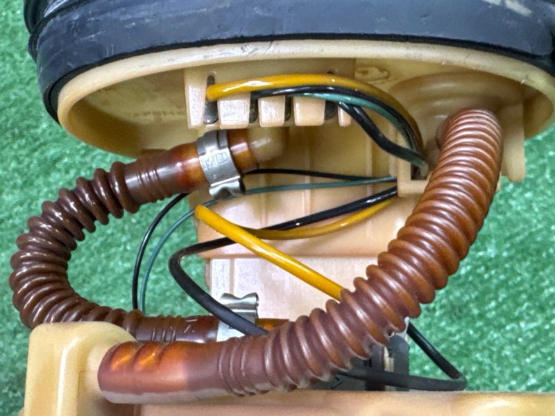 Насос топливный (Бензонасос) Volkswagen Polo