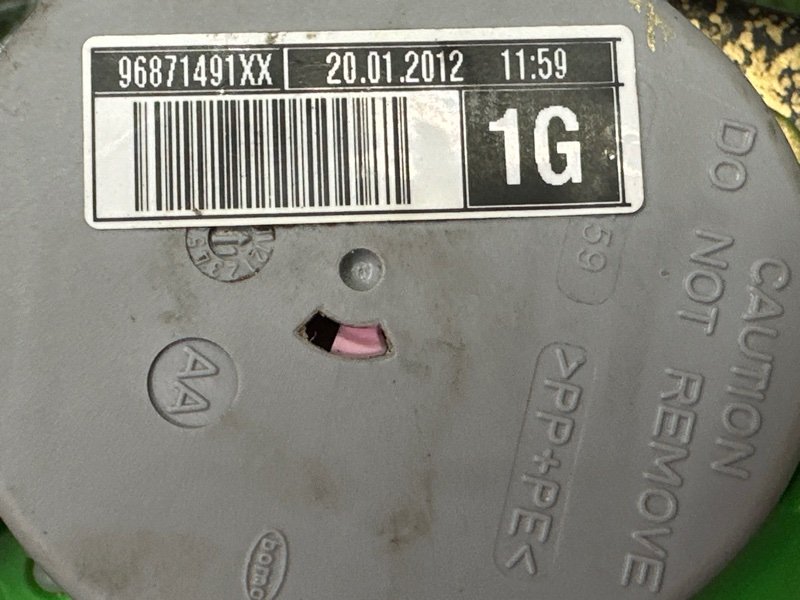 Ремни безопасности Peugeot 206