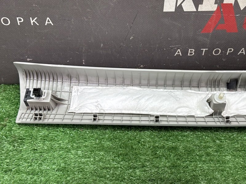 Накладка стойки лобового стекла Kia Cerato 4 2021 BD