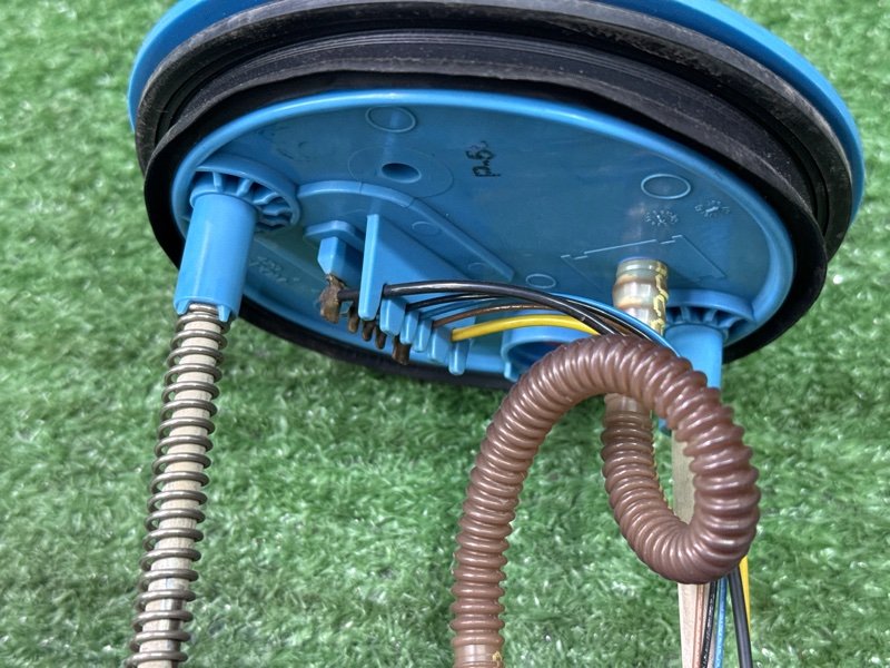 Насос топливный (Бензонасос) Skoda Octavia A5