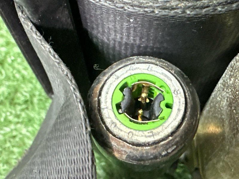 Ремни безопасности Peugeot 307