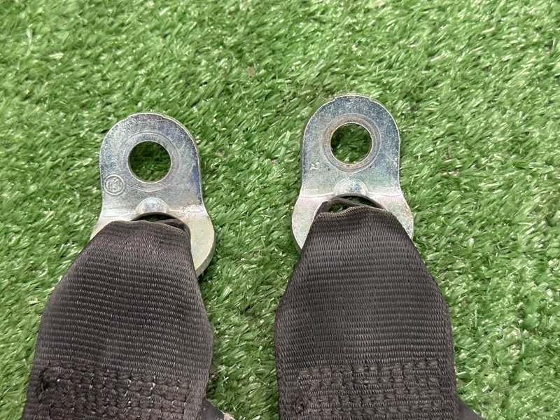 Ремни безопасности Skoda Octavia A4