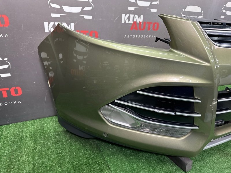 Бампер Ford Kuga 2013 SUV