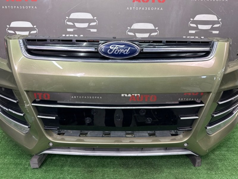Бампер Ford Kuga 2013 SUV