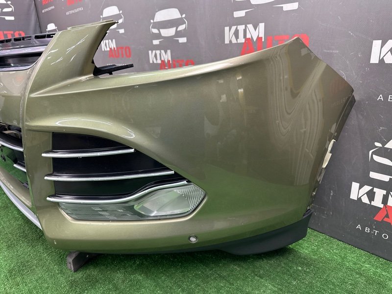 Бампер Ford Kuga 2013 SUV