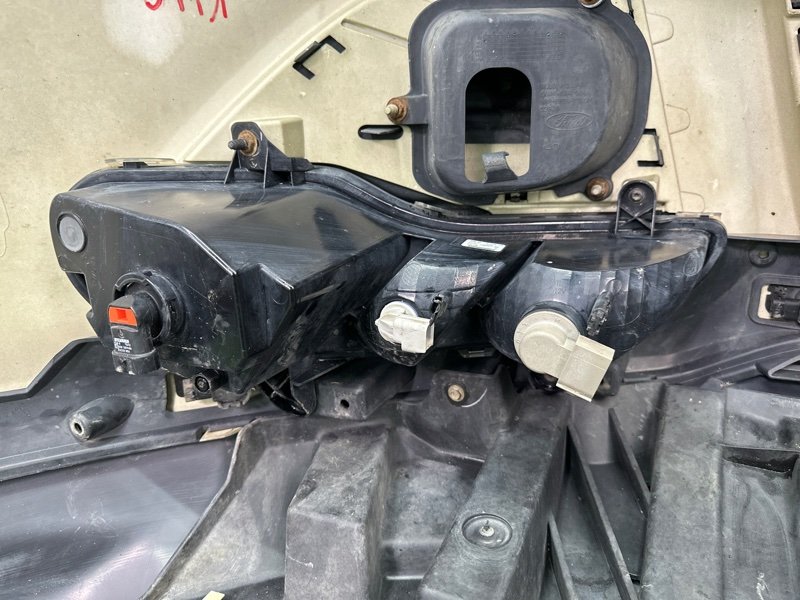 Бампер Ford Kuga 2013 SUV