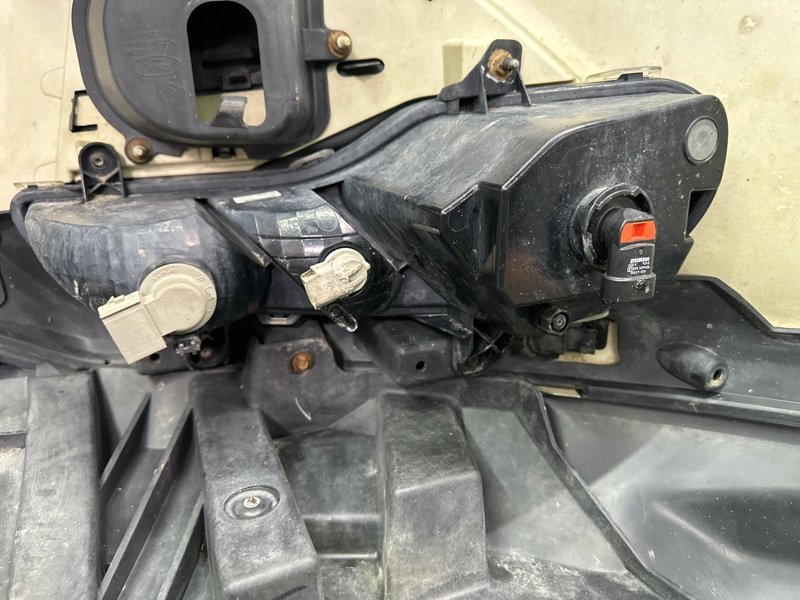 Бампер Ford Kuga 2013 SUV