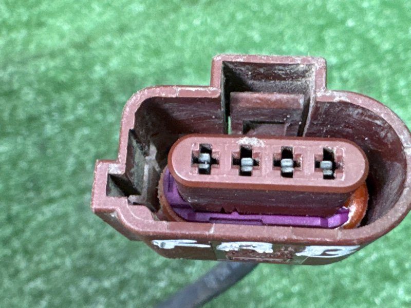 Датчик угла поворота руля Skoda Fabia 1