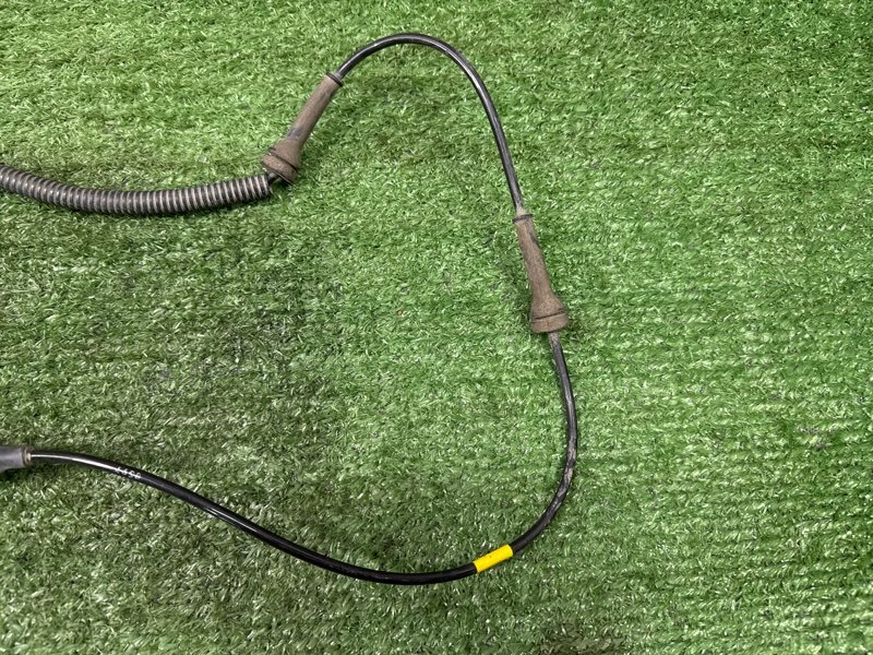 Датчик ABS Ford Fiesta