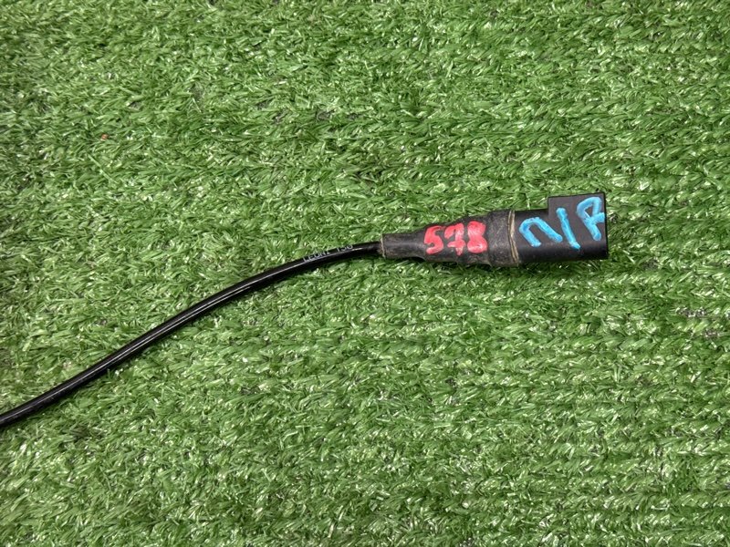 Датчик ABS Ford Fiesta