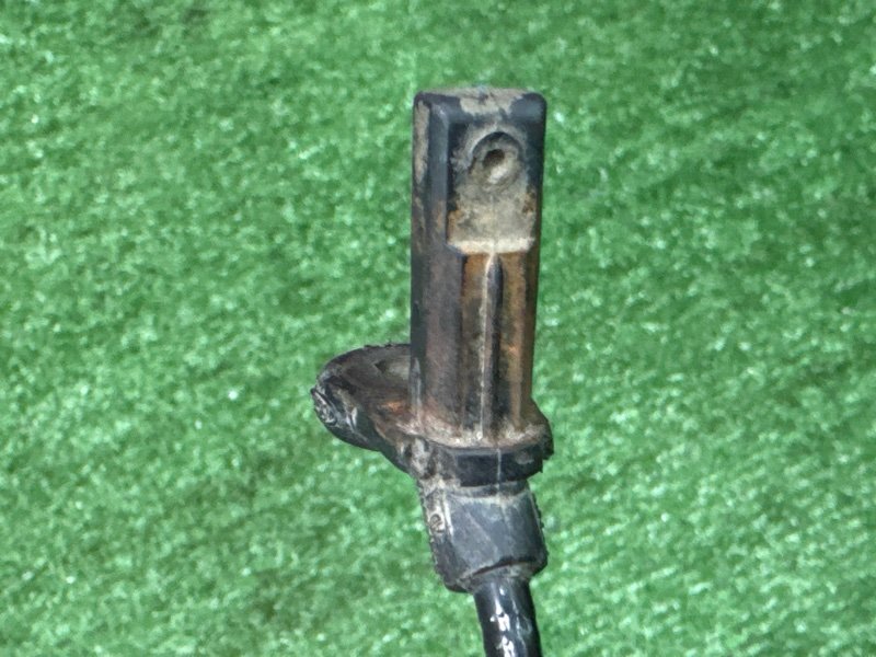 Датчик ABS Ford Fiesta