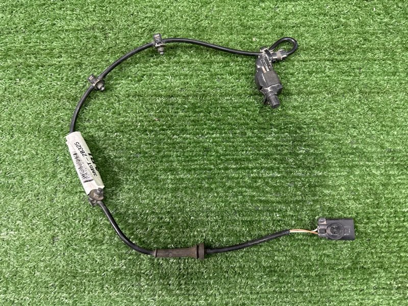 Датчик ABS Ford Focus 2