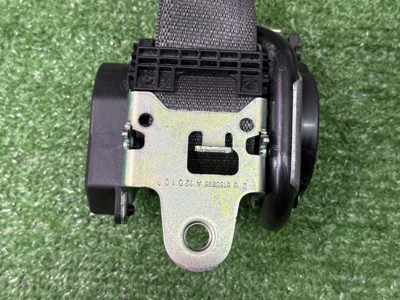 Ремень безопасности Opel Astra GTC