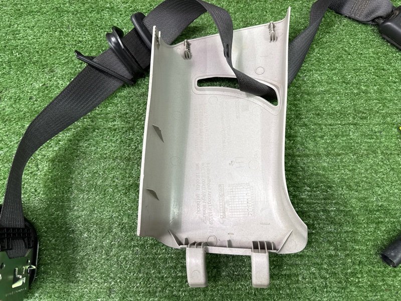 Ремень безопасности Opel Astra GTC