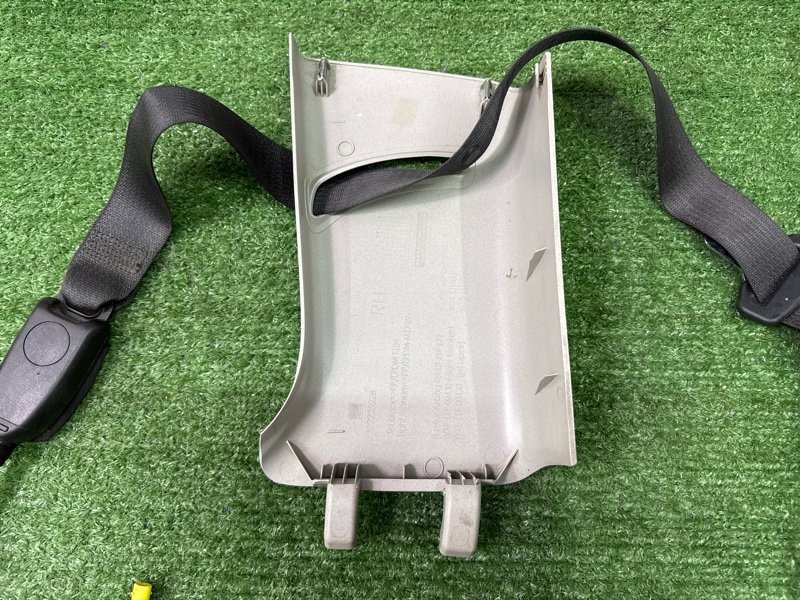 Ремень безопасности Opel Astra GTC