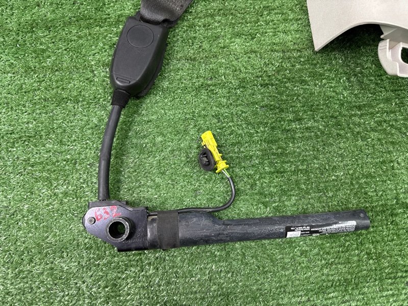 Ремень безопасности Opel Astra GTC