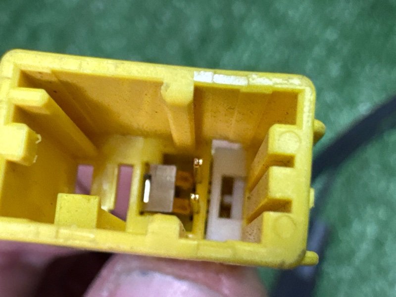 Ремень безопасности Chevrolet Orlando