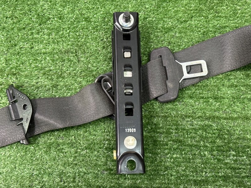 Ремень безопасности Chevrolet Orlando