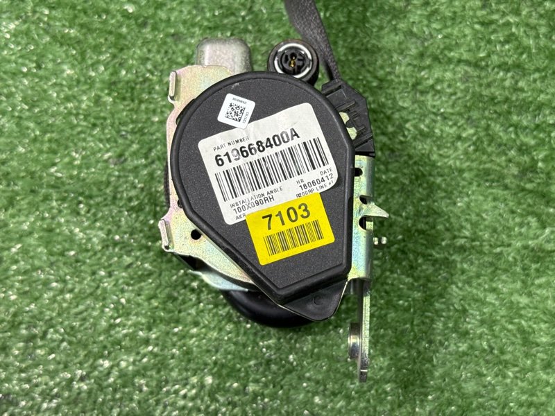 Ремень безопасности Chevrolet Orlando