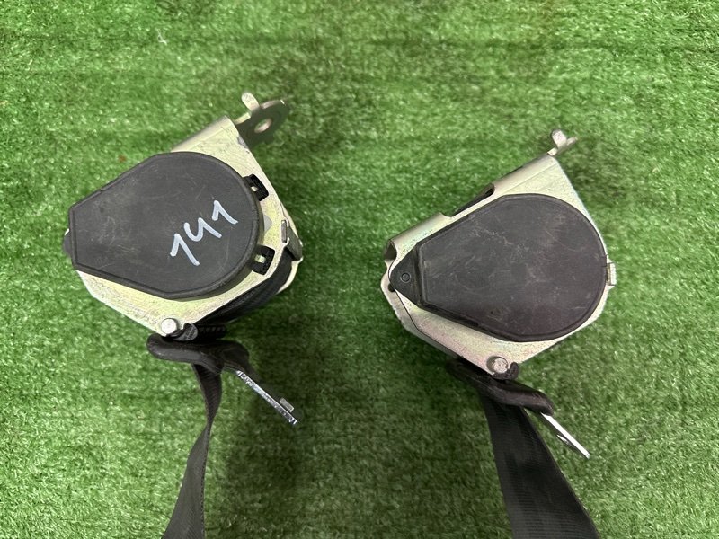 Ремни безопасности Peugeot 307