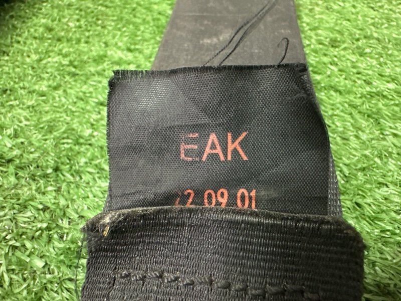 Ремни безопасности Peugeot 307