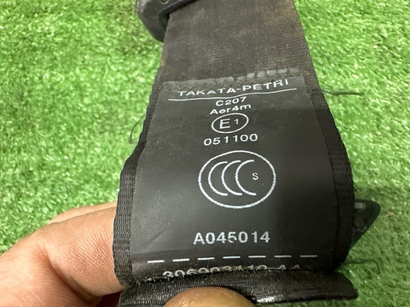 Ремни безопасности Citroen C 4