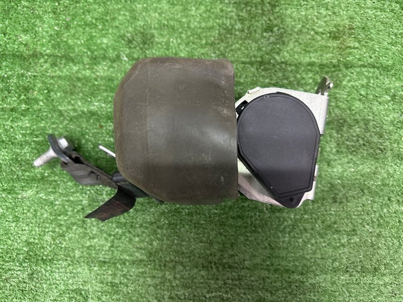 Ремни безопасности Peugeot 308