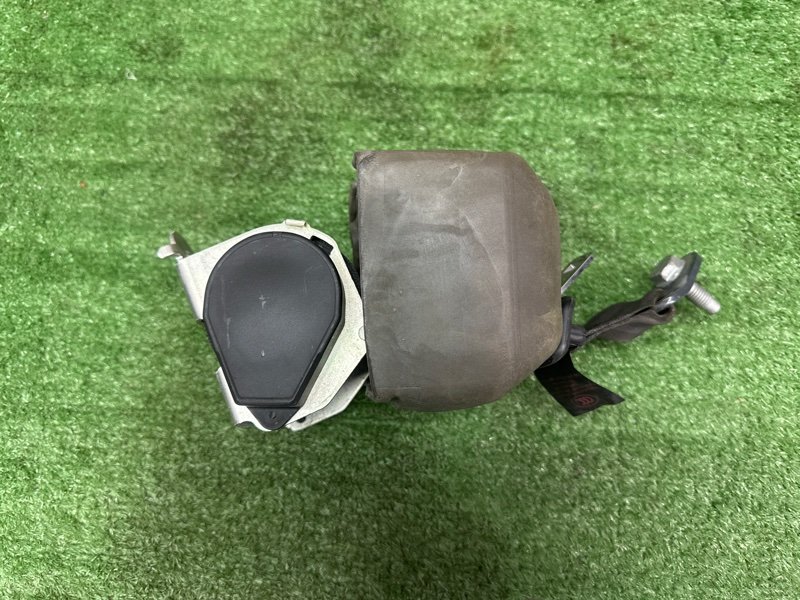 Ремни безопасности Peugeot 308