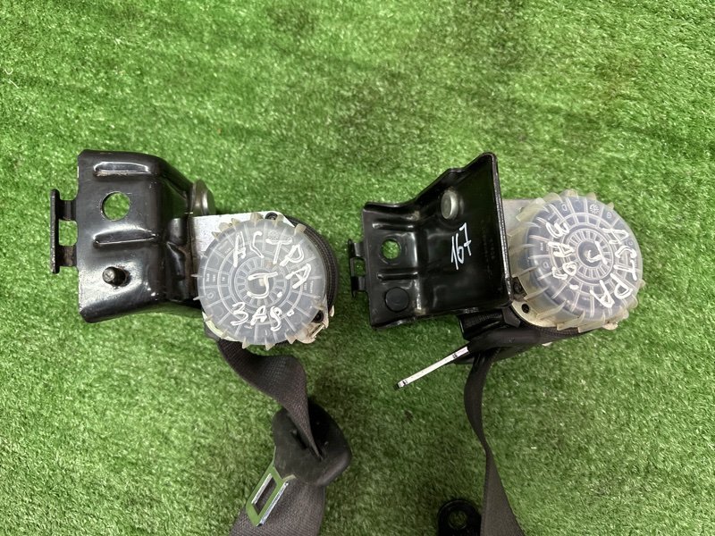 Ремни безопасности Opel Astra J