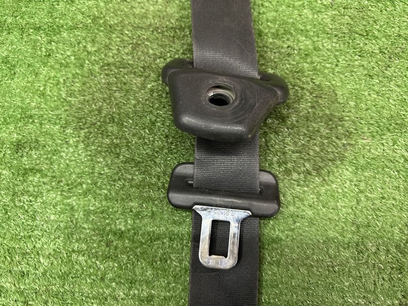 Ремень безопасности Chevrolet Spark