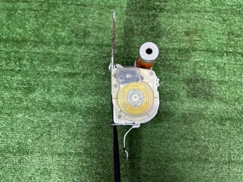 Ремень безопасности Chevrolet Spark