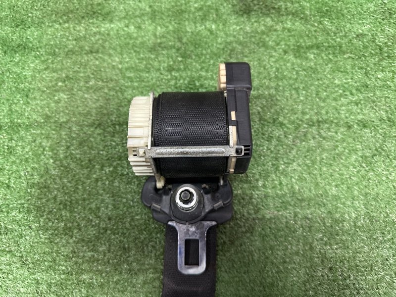 Ремень безопасности Opel Astra G