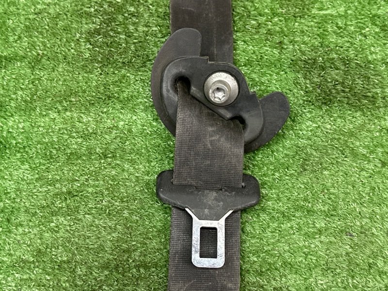 Ремень безопасности Citroen C 4