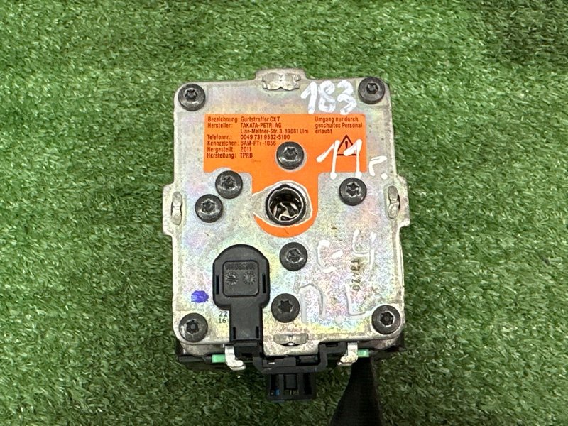 Ремень безопасности Citroen C 4