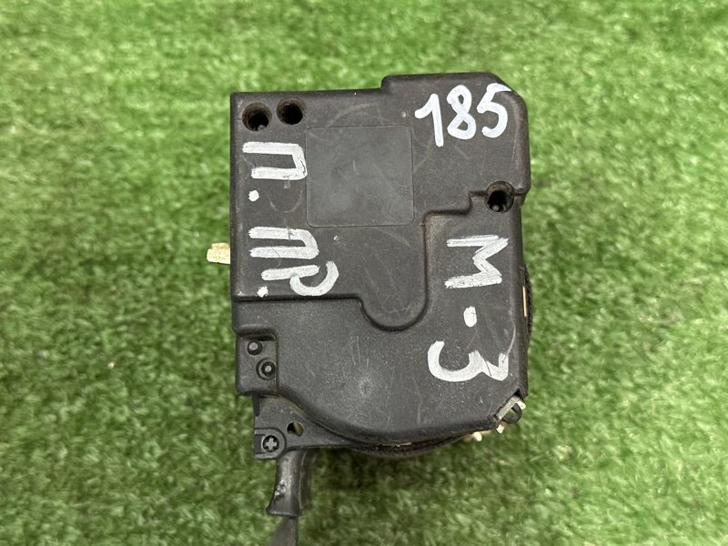 Ремень безопасности Ford Mondeo 3