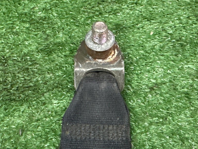 Ремень безопасности Mazda 3 BK