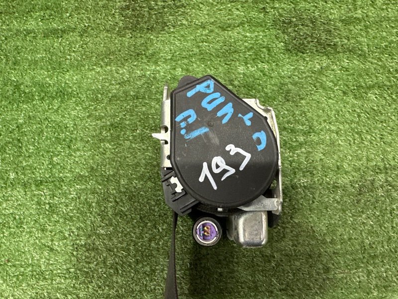 Ремень безопасности Fiat Punto