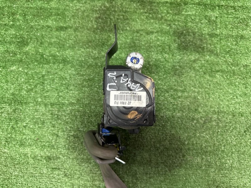 Ремень безопасности Chevrolet Lacetti