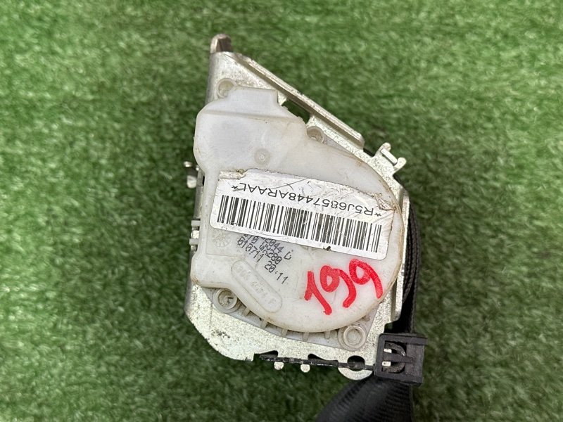 Ремень безопасности Skoda Fabia 2