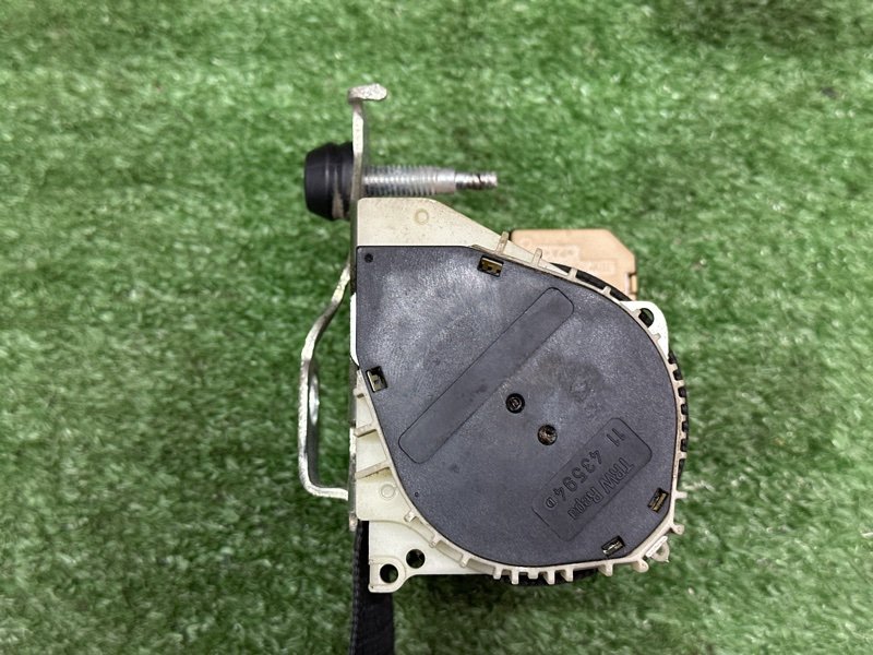 Ремень безопасности Opel Astra G