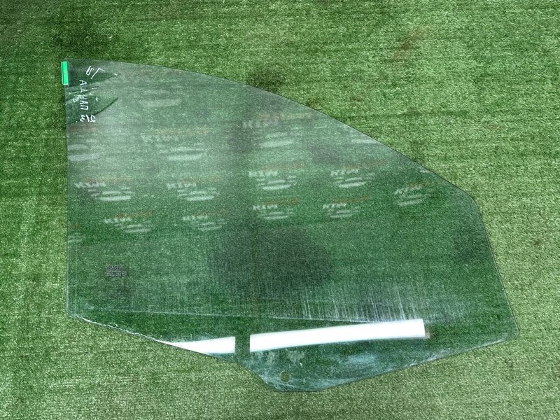 Стекло двери Fiat Panda