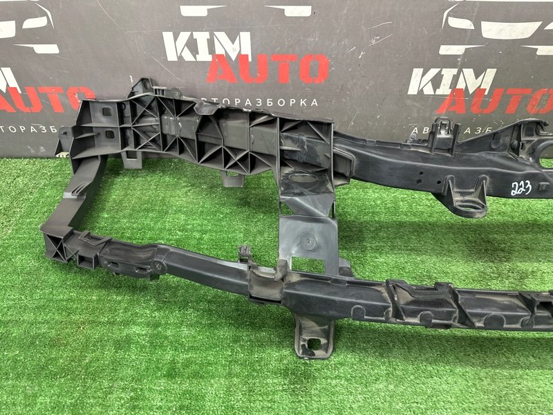 Панель передняя(телевизор) Ford Focus 2