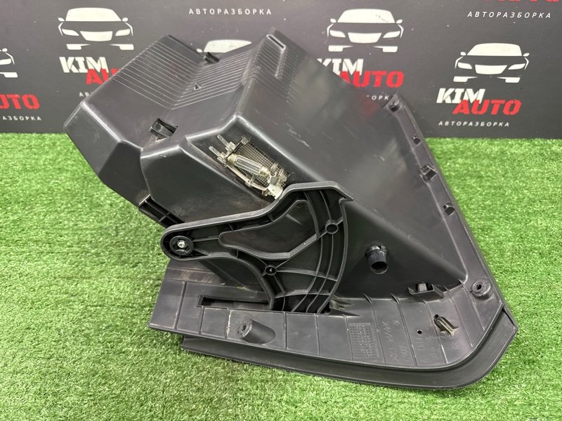 Бардачок Opel Astra H