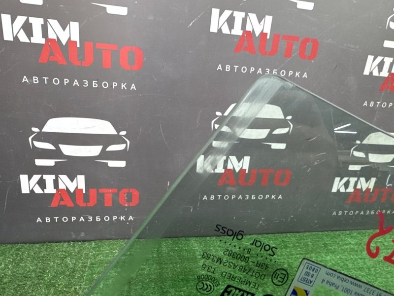 Стекло двери Chevrolet Captiva