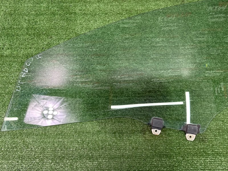 Стекло двери Honda Civic 4D