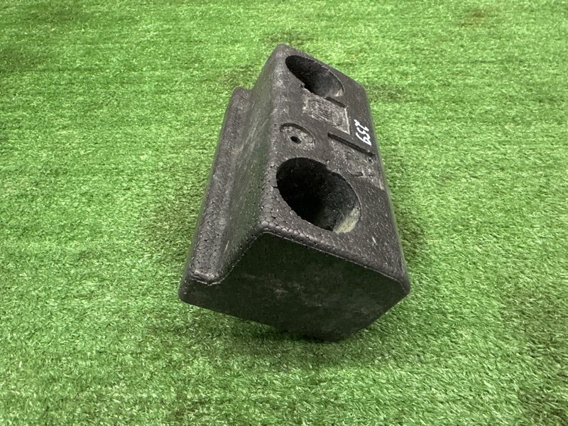 Абсорбер переднего бампера Fiat Albea