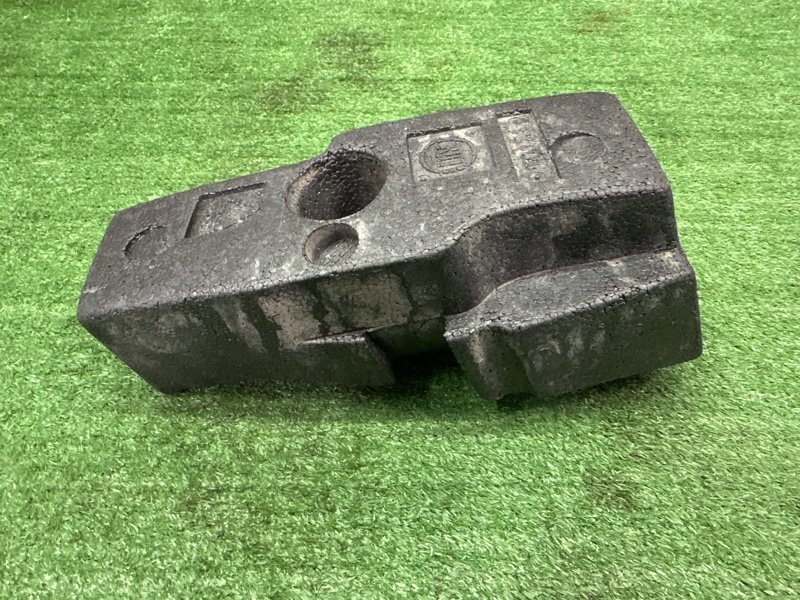 Абсорбер переднего бампера Fiat Albea